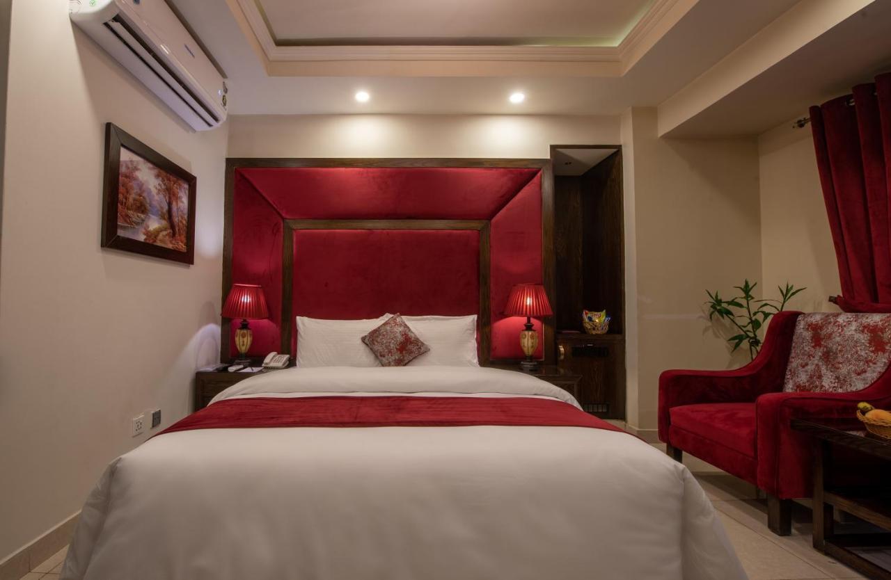 Envoy Continental Hotel Islamabad Buitenkant foto