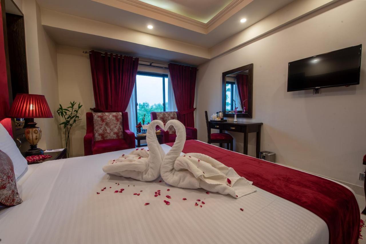 Envoy Continental Hotel Islamabad Buitenkant foto
