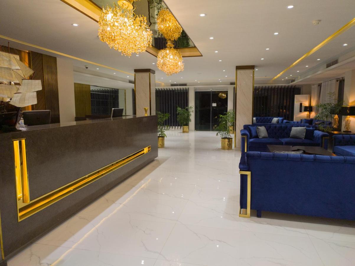 Envoy Continental Hotel Islamabad Buitenkant foto